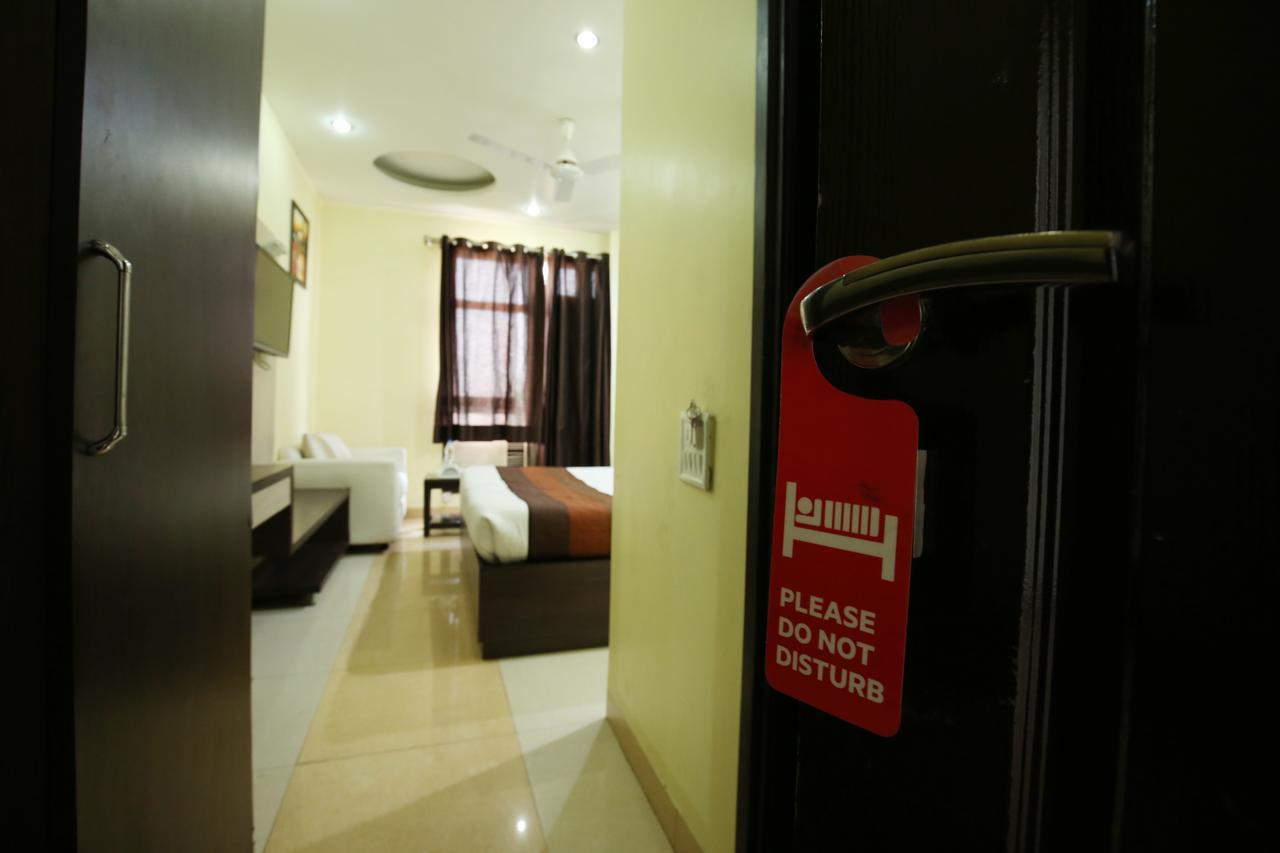 Hotel Mm Yellowuds Amritsar Exterior foto