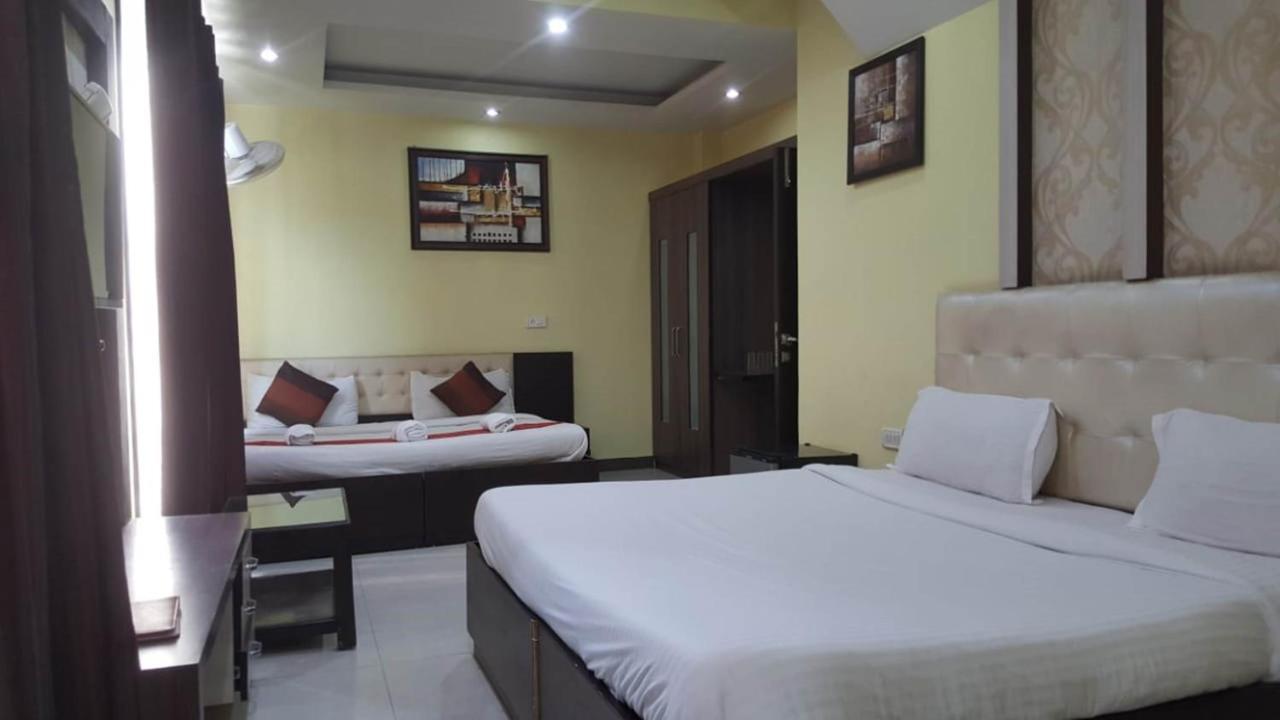 Hotel Mm Yellowuds Amritsar Exterior foto